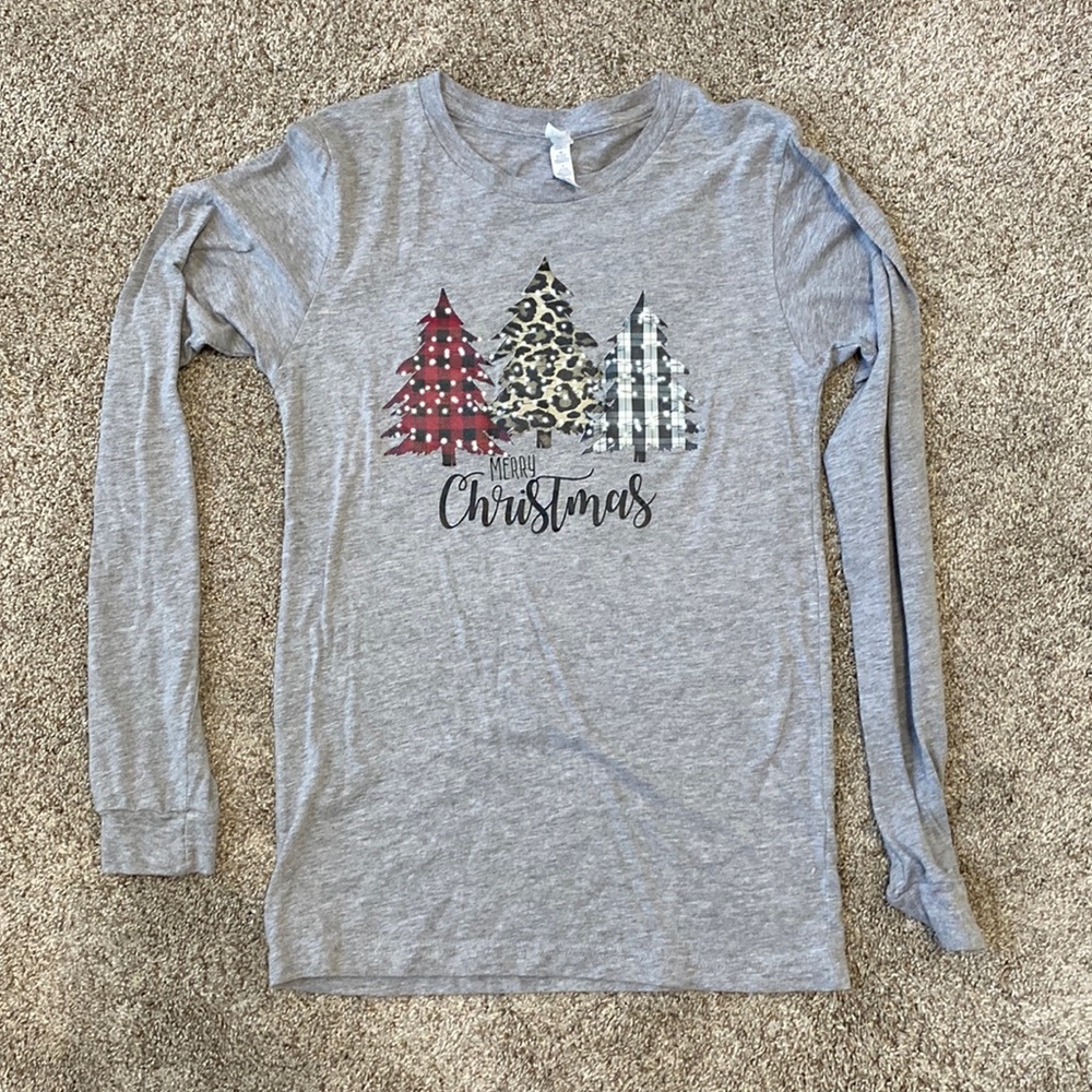 Gray size small Bella canvas, Christmas long sleeve shirt